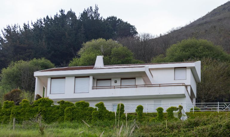 First-Time Buyer Mistakes to Avoid When Purchasing Hill Properties